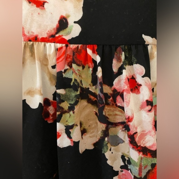 Calvin Klein Black Floral long Sleeve Vneck Blouse Women’s Sz Small - Picture 11 of 12